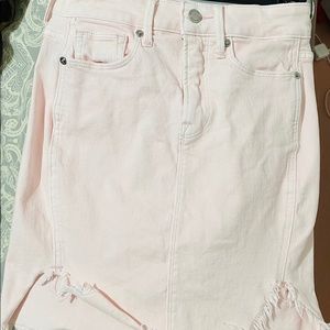 Good American Cutoff Skirt Pink